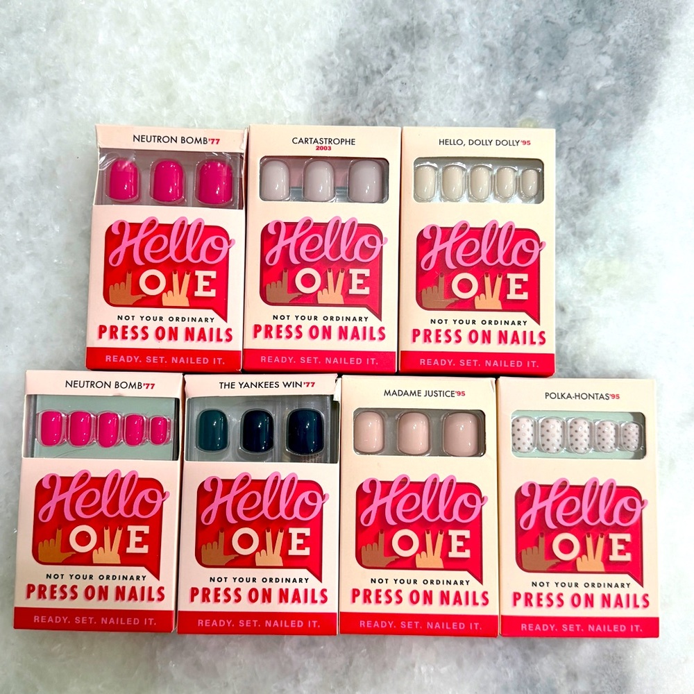 Hello Love nails 7 new boxes!